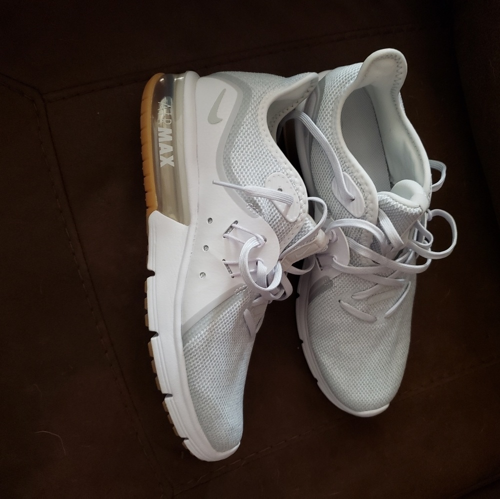 Nike air max running shoes